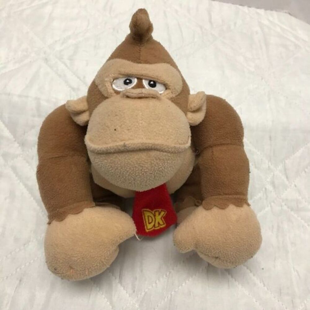Donkey Kong Plush - Super Mario -‎ 2016 - Nintendo 9 inch
